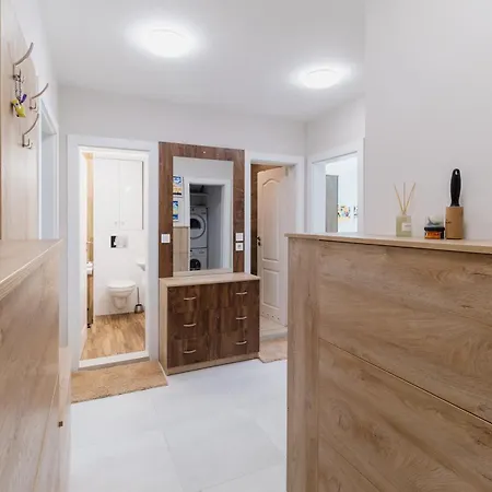 Cozy 2-bed Apartment Plovdiv