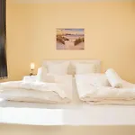Апартаменты Cozy *