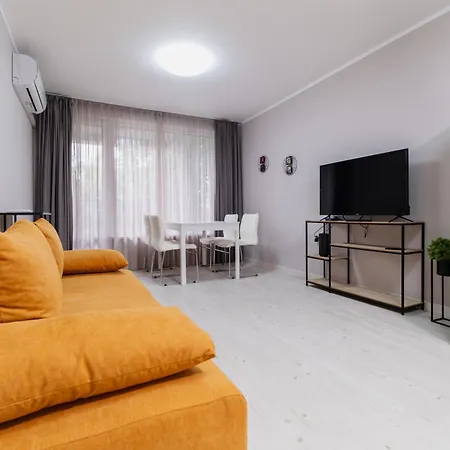 Cozy 2-bed Апартамент